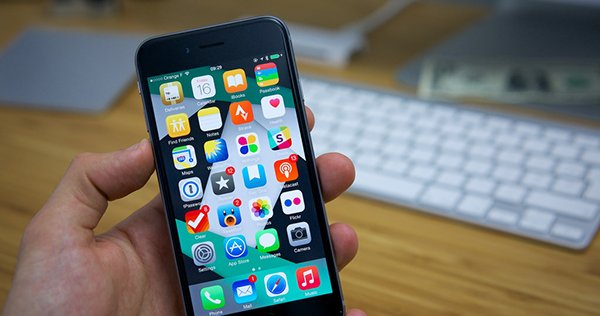 google chief of design criticize ios interface 00