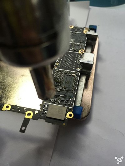 where-do-broken-iphone-goes_08