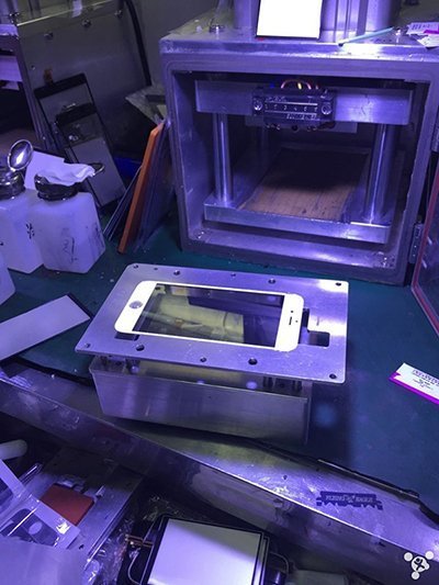 where-do-broken-iphone-goes_10