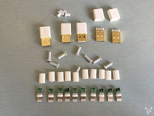 how-to-diay-a-lightning-cable_03