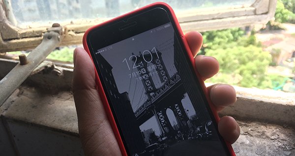 iphone 7 black and white wallpaper 00