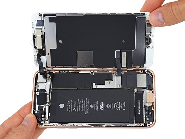 iphone 8 teardown by