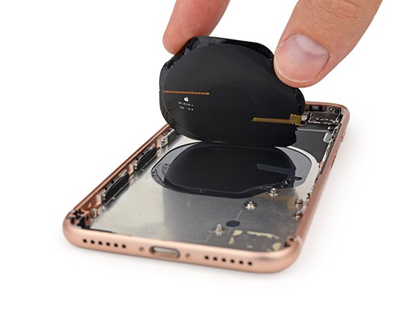 iphone 8 teardown by