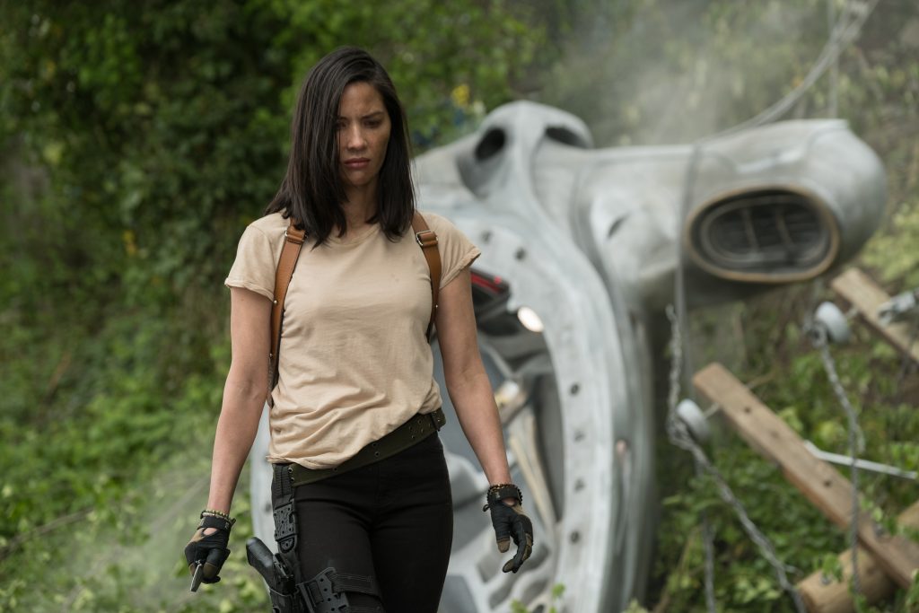 olivia munn in the predator movie 0b