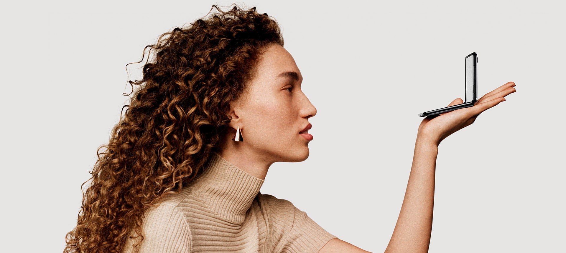 galaxy z flip beauty img