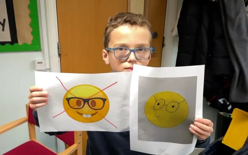 glasses emoji.jpg