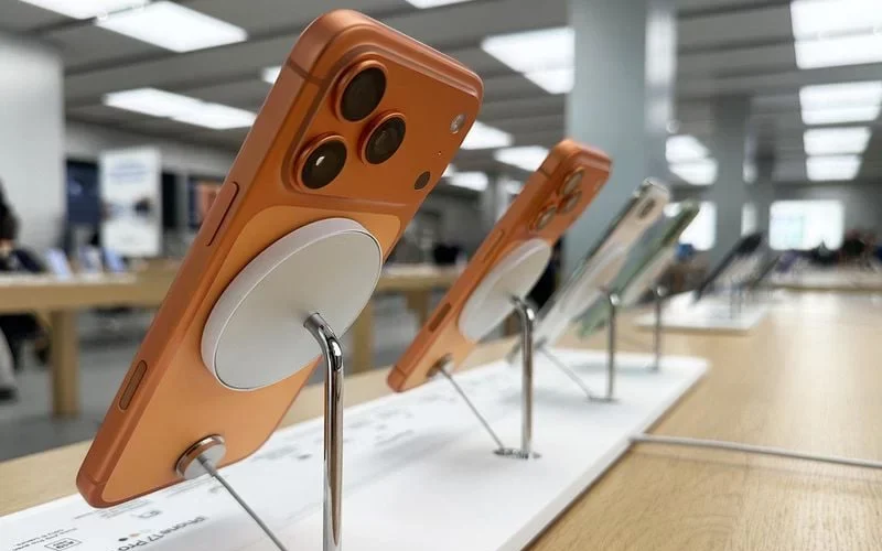 iphone 17 magsafe