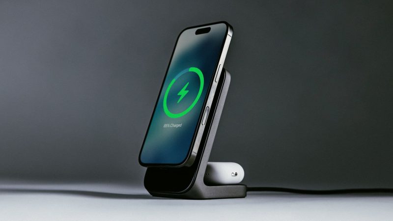 nomad qi2 iphone charger