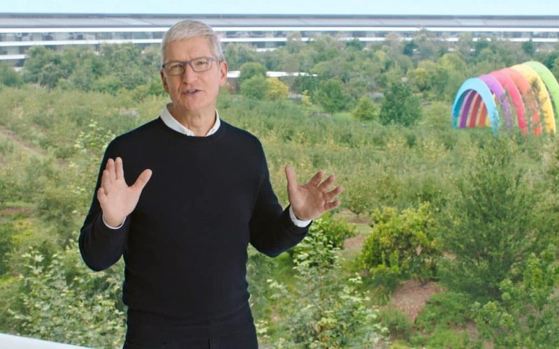 EU antitrust head is meeting Tim Cook 1 3
